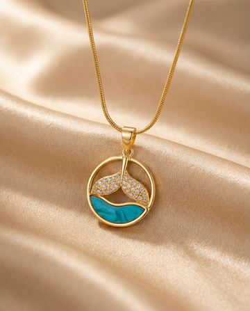 Green Stone Pendant Necklace