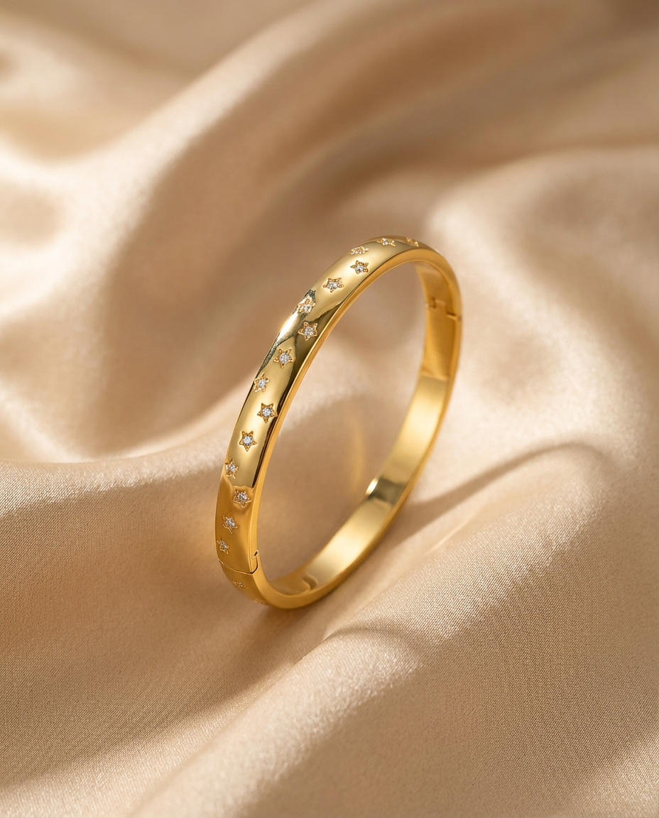 Scattered Star Crystal Bangle