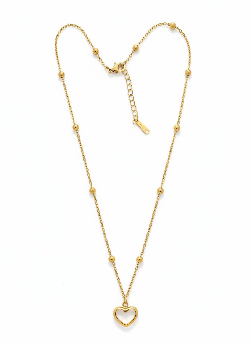Black Heart Beaded Gold Pendant Necklace