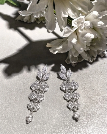 Brilliant Cascading Crystal Drop Earrings