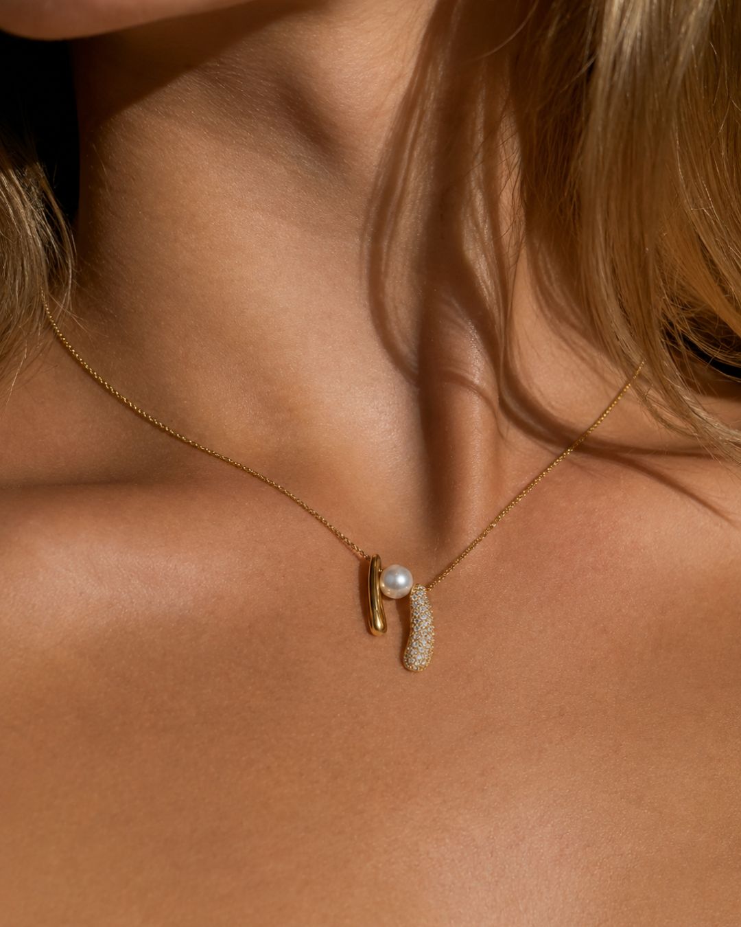 Layered Pendant Chain Necklace