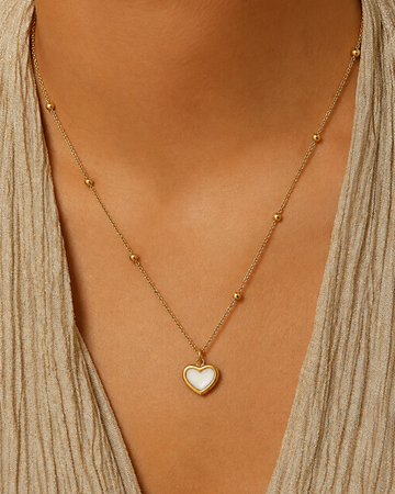White Heart Beaded Gold Pendant Necklace