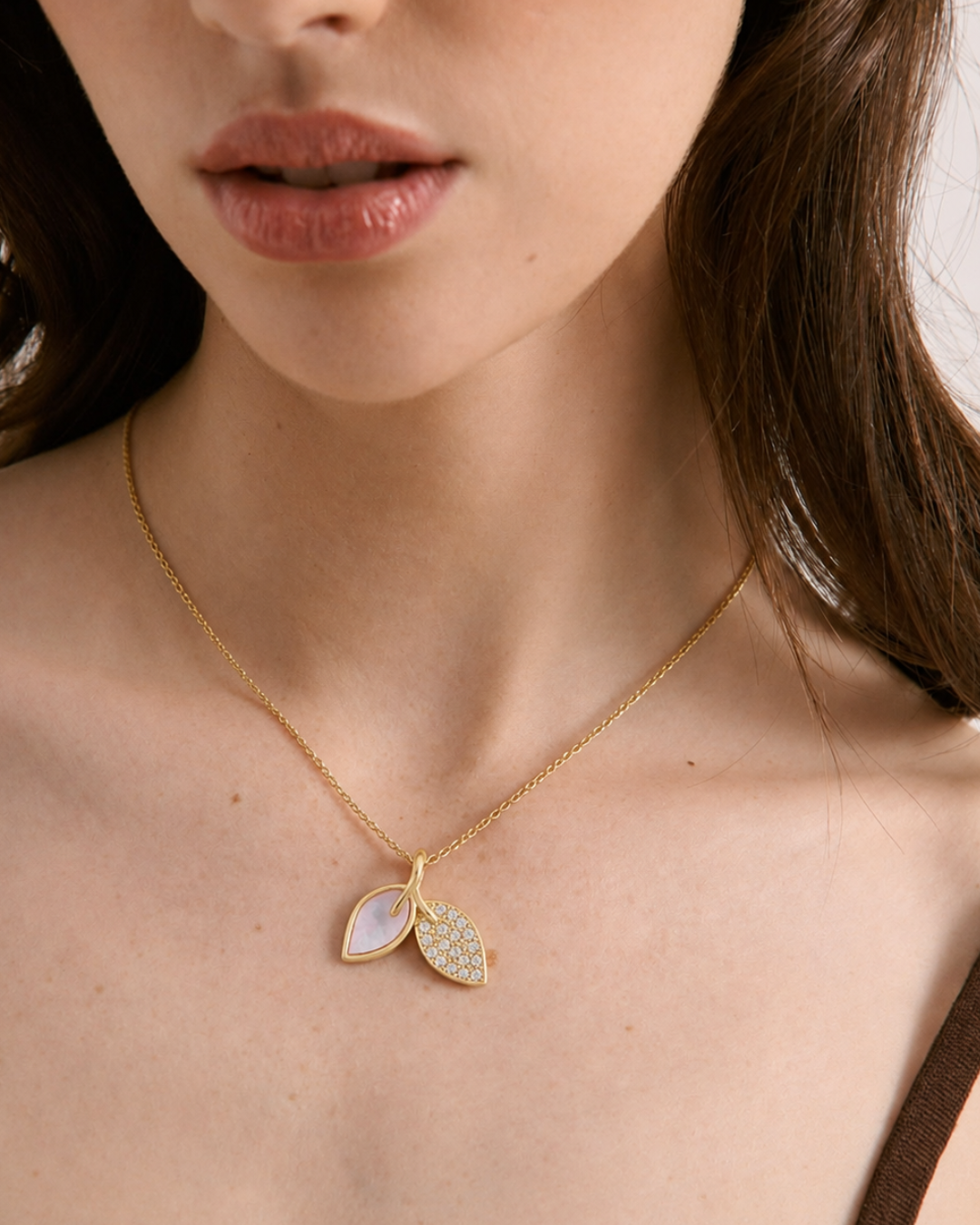 Two Leaf Delicate Pendant Necklace
