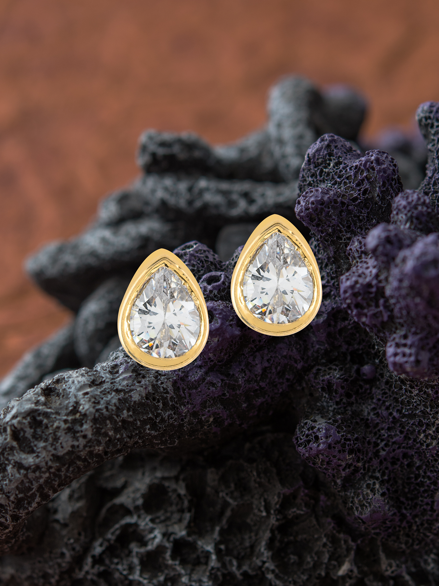 White stone jumkha | Gold earrings for kids, Gold earrings models, Gold  earrings designs