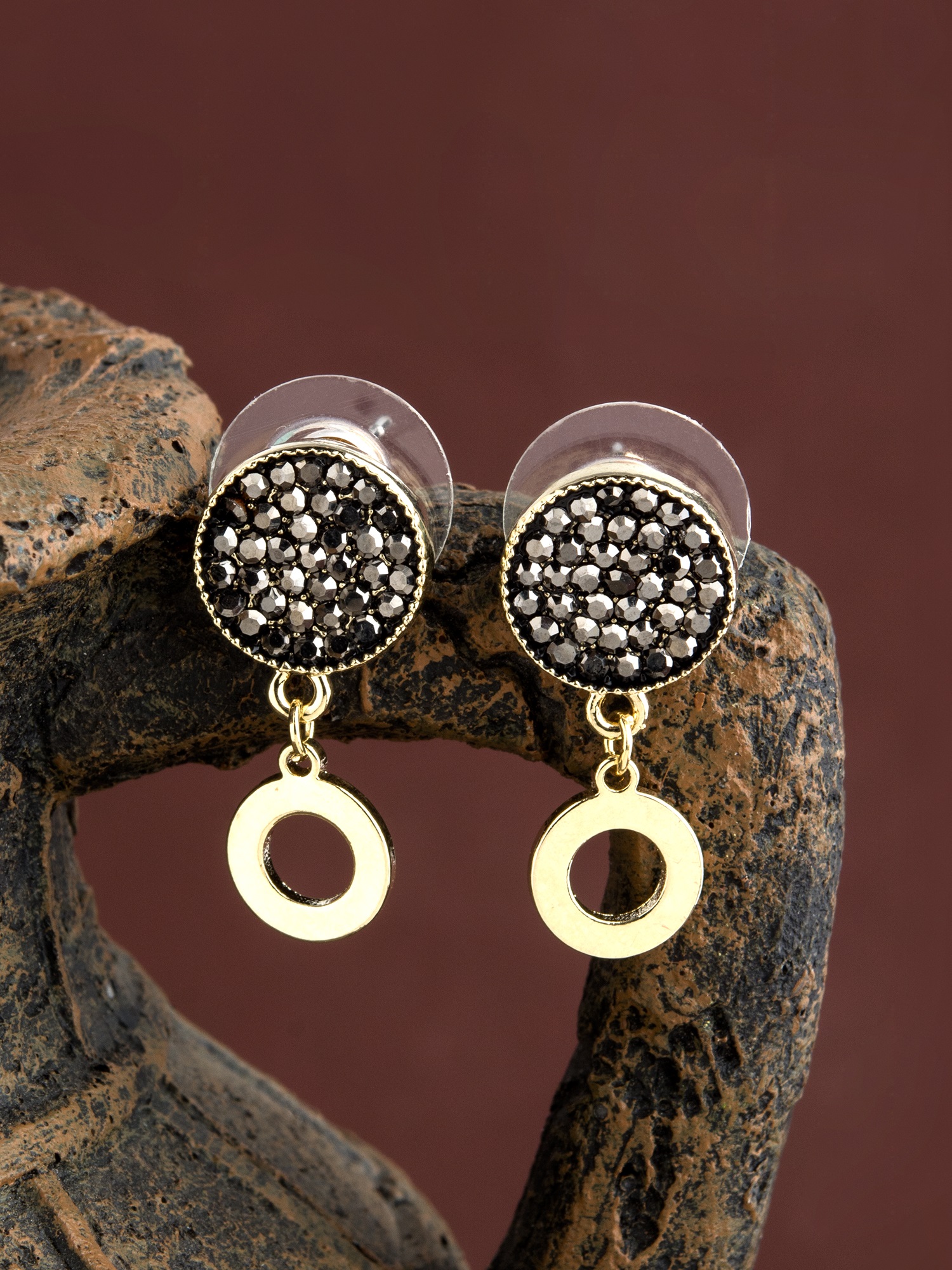 Fancy shop black earrings