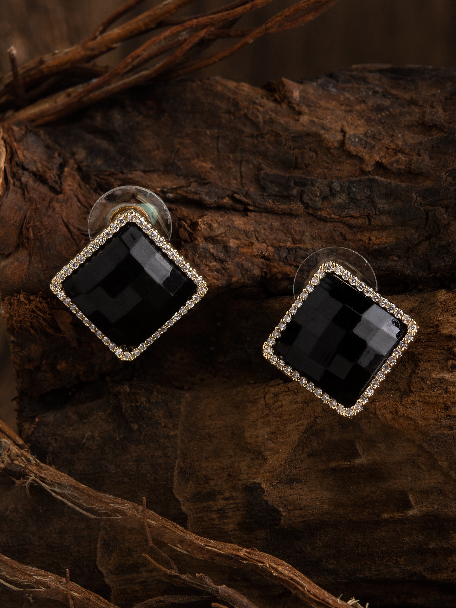 Black Stone Stud Earrings | C26-MASEP22-17 | Cilory.com